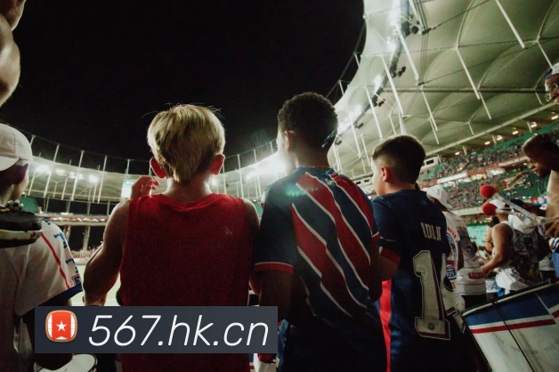 多媒体互动体验